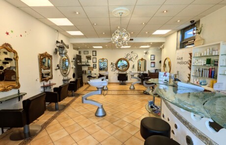 Innenbereich hinten im Coiffeursalon HairXperience in Wetzikon
