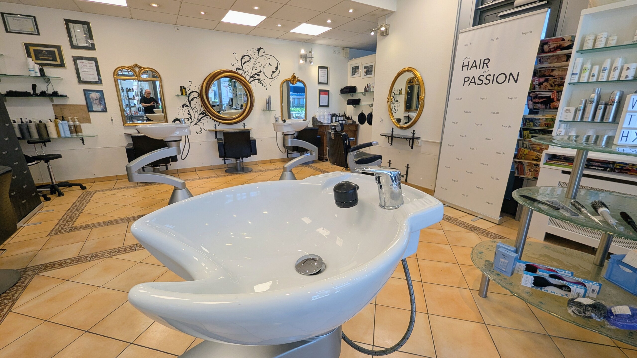 Innenbereich Waschcouvette HairXperience Wetzikon